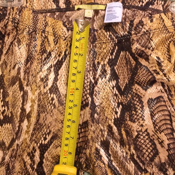 Pleather python leggings! Stretchy/form fitting! - Picture 8 of 8